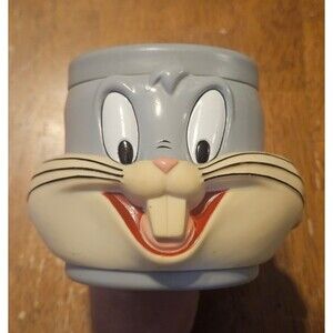 Bugs Bunny 3D Plastic Mug 1992 Warner Bros Vintage Cup Looney Tunes